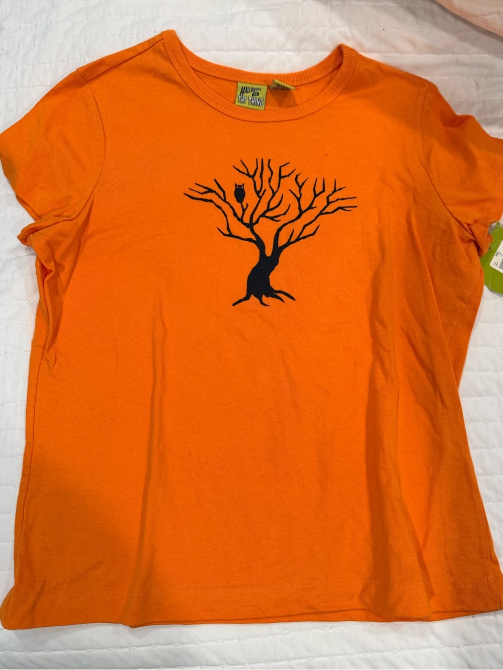 Halloween Short-Sleeve Tee with Black Tree & Owl Graphic - Size Large